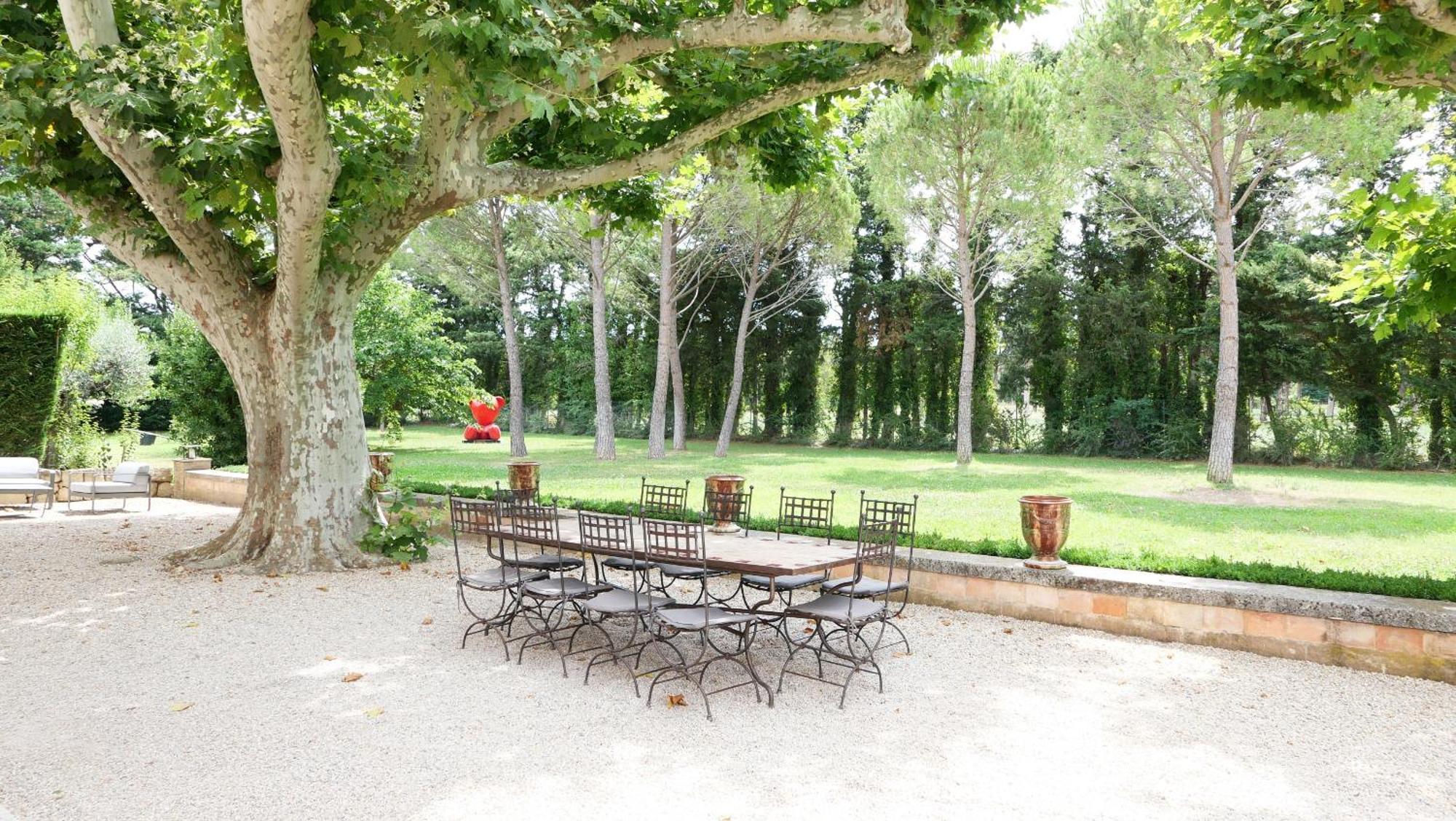 Superbe Mas Provençal 600m2 avec une Superbe Piscine Chauffée et très grand jardin 9000m2, situé au cœur du Luberon en campagne proche de L'Isle sur la Sorgue, 12 personnes, LS2-17 FIGNOULADO Cavaillon Extérieur photo